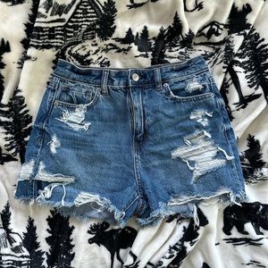 AE Distressed Mom Denim Short